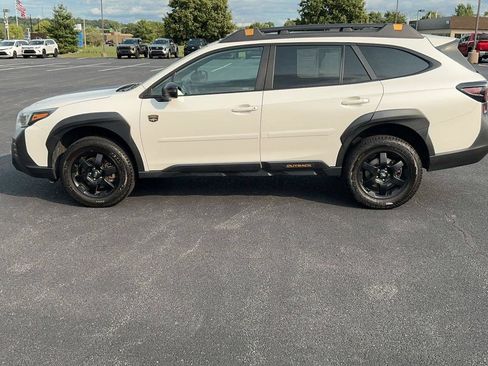 Used 2022 Subaru Outback Wilderness AWD/4WD image 10