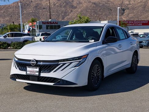 New 2026 Nissan Sentra SV FWD image 8