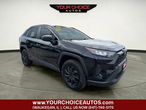 Used 2021 Toyota RAV4 LE AWD/4WD image 7