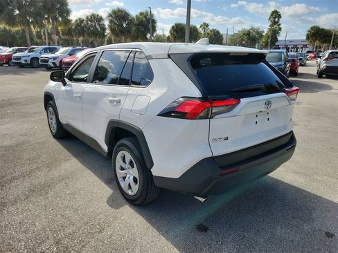 Used 2025 Toyota RAV4 LE image 4