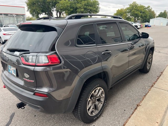 Used 2022 Jeep Cherokee Trailhawk AWD/4WD image 4