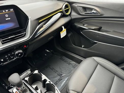 New 2026 Chevrolet Trax ACTIV w/ Driver Confidence Package image 17