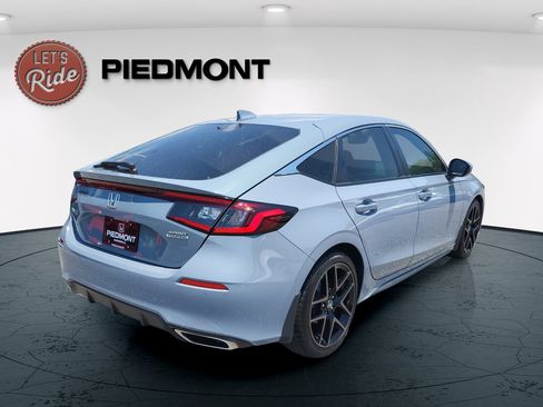 Certified 2024 Honda Civic Sport Touring image 5