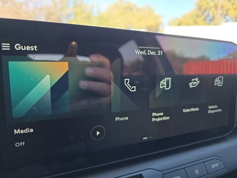 Certified 2025 Kia K4 EX image 12