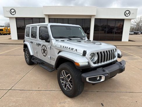 Used 2024 Jeep Wrangler Sahara image 2