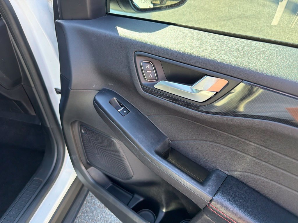 Used 2023 Ford Escape ST-Line w/ Tech Pack #1 FWD image 31