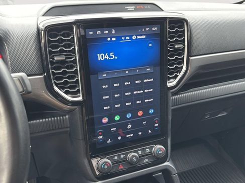 Used 2024 Ford Ranger XLT w/ Equipment Group 301A High AWD/4WD image 20