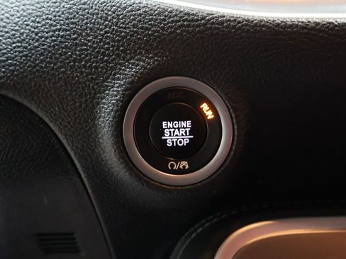 Used 2022 Dodge Challenger GT image 23