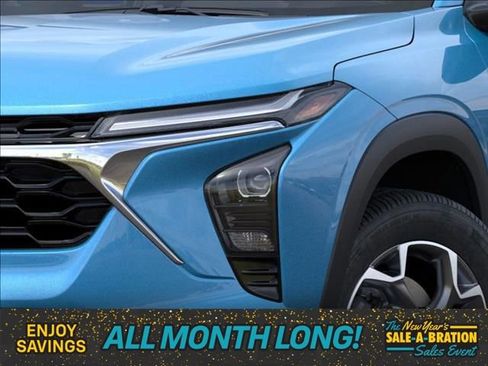 New 2026 Chevrolet Trax LT w/ Driver Confidence Package image 10