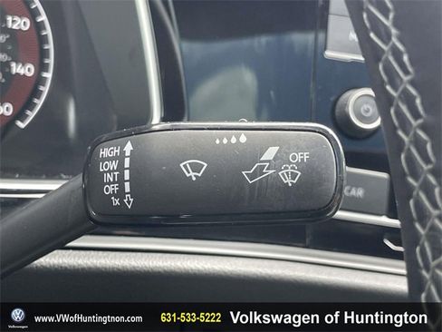 Certified 2019 Volkswagen Jetta R-Line w/ R-Line Cold Weather Package image 21