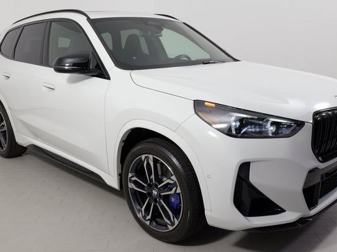 Used 2024 BMW X1 M35i w/ Premium Package image 8