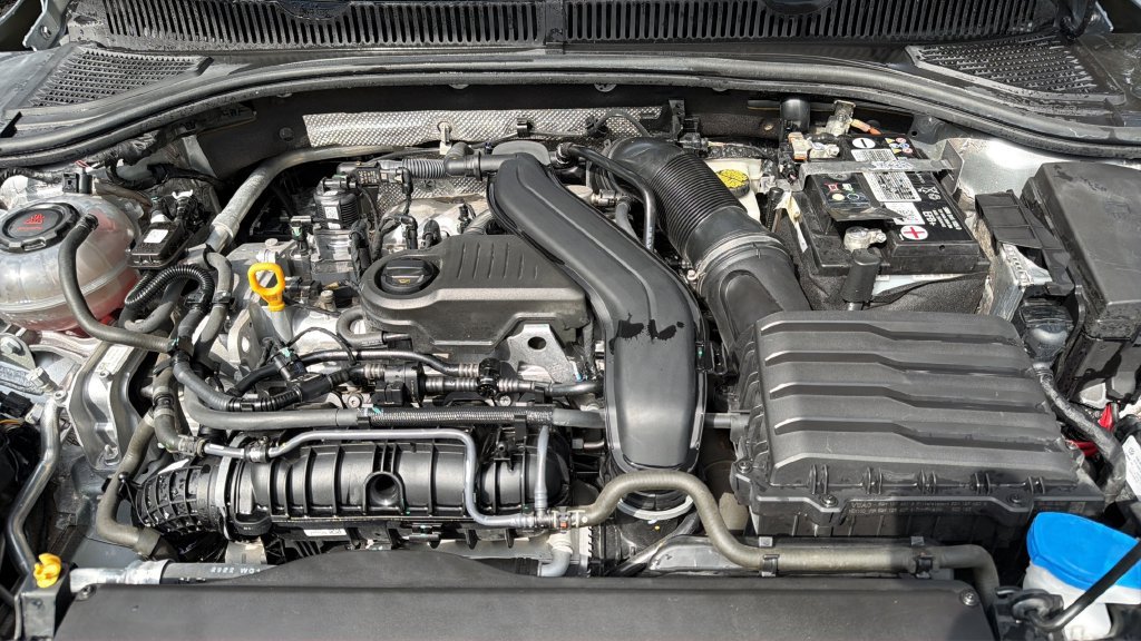 Used 2023 Volkswagen Jetta Sport FWD image 32