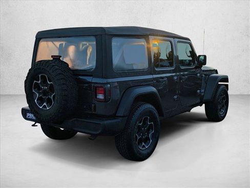 Used 2019 Jeep Wrangler Unlimited Sport image 5