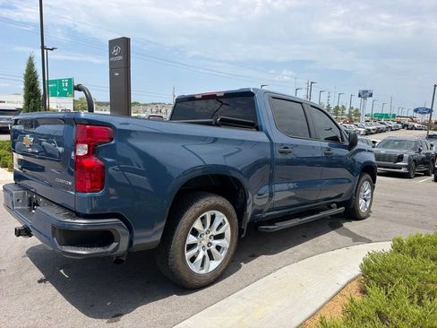Used 2024 Chevrolet Silverado 1500 Custom RWD image 4