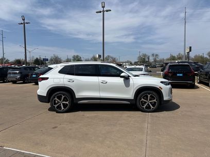 New 2026 Volkswagen Tiguan SE