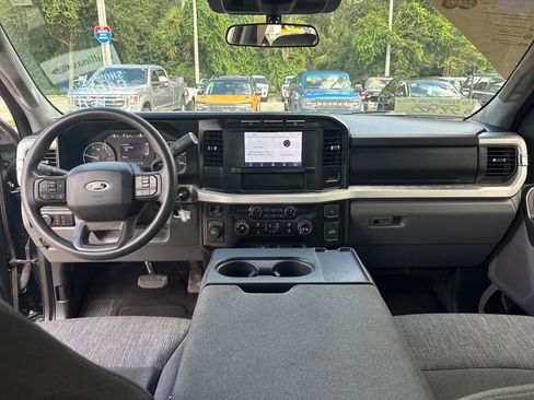 Certified 2024 Ford F250 XLT image 8