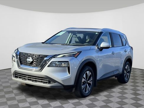 Used 2023 Nissan Rogue SV w/ SV Premium B Package image 11