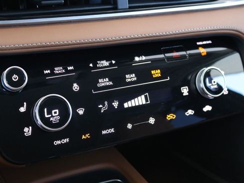 Certified 2025 INFINITI QX60 Sensory w/ Vision Package image 59