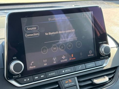 Used 2023 Nissan Altima 2.5 SV image 18