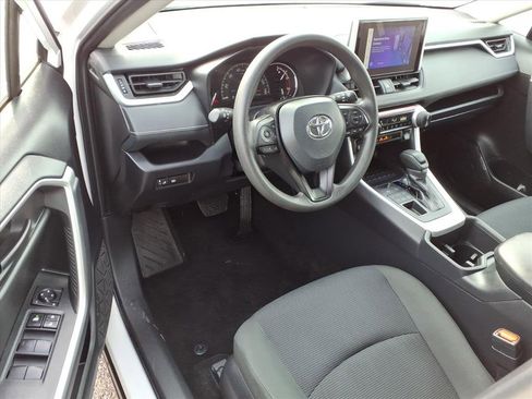 Certified 2025 Toyota RAV4 LE image 15