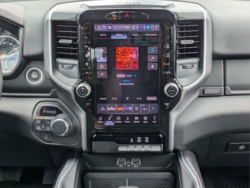 New 2026 RAM 1500 Big Horn AWD/4WD image 19