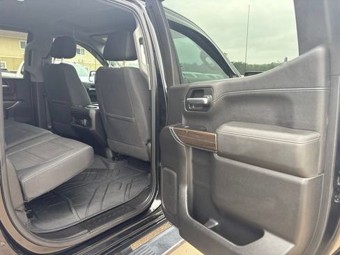 Used 2019 Chevrolet Silverado 1500 LT Trail Boss AWD/4WD image 29