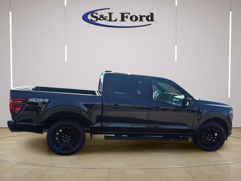 Used 2025 Ford F150 Lariat AWD/4WD image 9