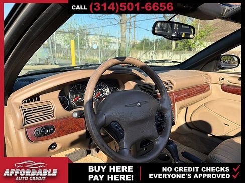 Used 2001 Chrysler Sebring LXi image 9
