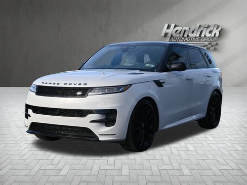 Used 2025 Land Rover Range Rover Sport Dynamic SE image 7