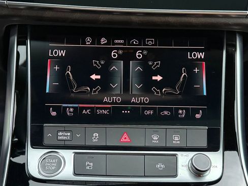 Used 2022 Audi Q7 3.0T Premium Plus w/ Premium Plus Package AWD/4WD image 17