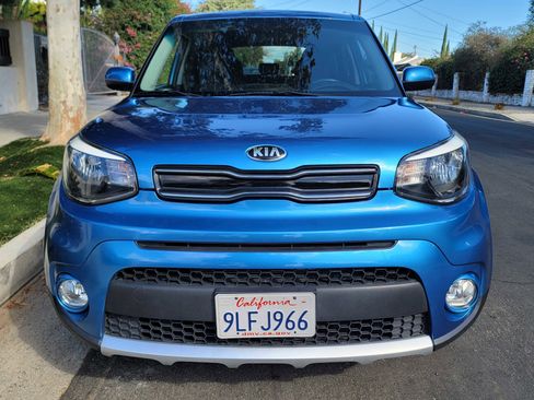 Used 2017 Kia Soul + w/ Designer's Package image 5