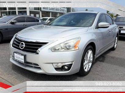 Used 2015 Nissan Altima 2.5 SL w/ Technology Package