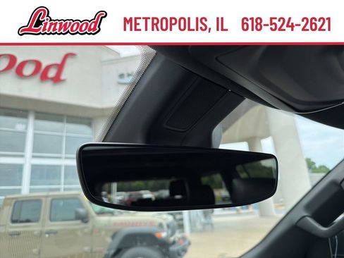 Used 2024 Jeep Wagoneer Series II AWD/4WD image 34