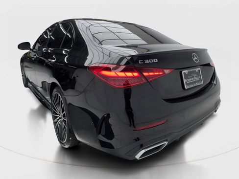 Used 2023 Mercedes-Benz C 300 Sedan image 10