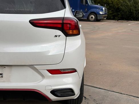 Used 2020 Buick Encore GX Select w/ Sport Touring Package image 13