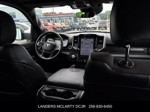 Used 2023 RAM 1500 Laramie AWD/4WD image 19