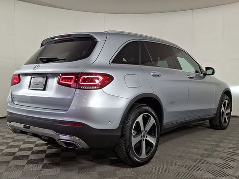 Used 2021 Mercedes-Benz GLC 300 4MATIC image 9