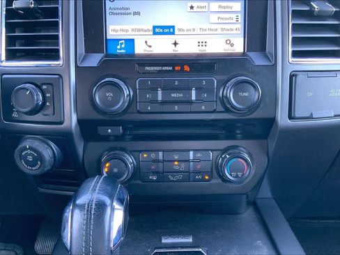 Used 2016 Ford F150 XLT w/ Equipment Group 302A Luxury image 29