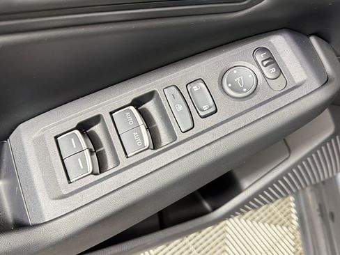 Used 2025 Honda Accord SE image 20