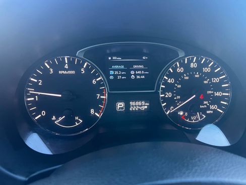 Used 2014 Nissan Altima 2.5 SV w/ Convenience Package FWD image 36