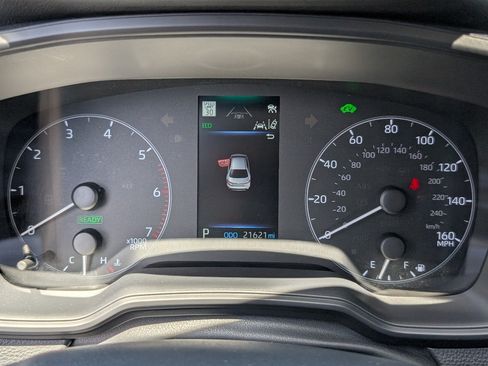 Used 2025 Toyota Corolla LE FWD image 19
