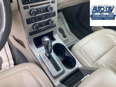 Used 2009 Ford Flex SEL FWD image 24