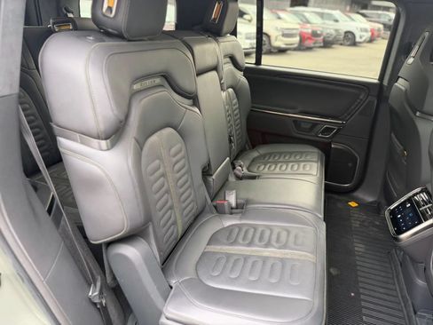 Used 2023 Rivian R1S Launch Edition Quad AWD/4WD image 20