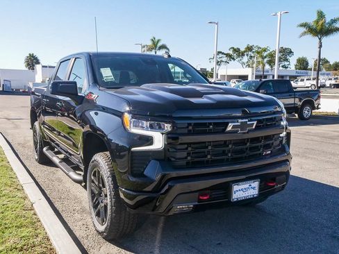New 2026 Chevrolet Silverado 1500 LT Trail Boss w/ Convenience Package II image 3