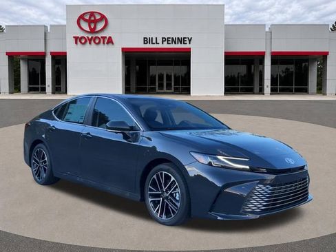 New 2026 Toyota Camry XLE w/ Premium Plus Package FWD image 7