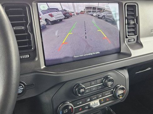 Used 2025 Ford Bronco Big Bend image 18