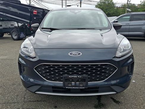 Used 2022 Ford Escape SE w/ Convenience Package AWD/4WD image 2