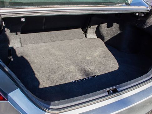 Used 2019 Toyota Camry LE image 16