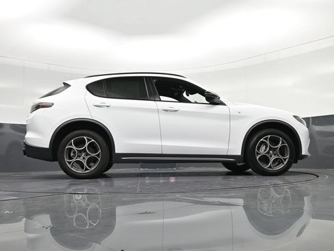 Used 2024 Alfa Romeo Stelvio Ti w/ Active Assist Plus Package AWD/4WD image 31