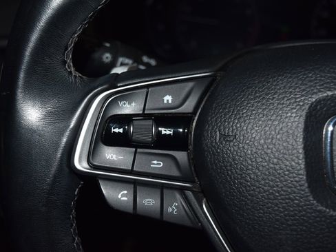 Used 2020 Honda Accord Sport image 9